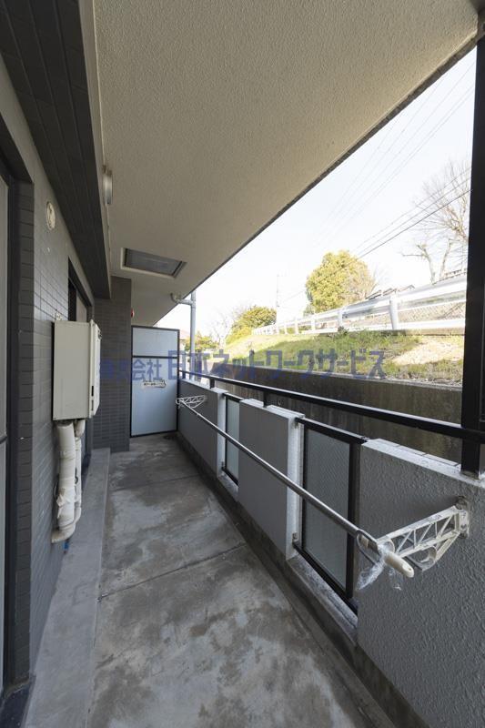 バルコニー　同間取りの別室写真です。