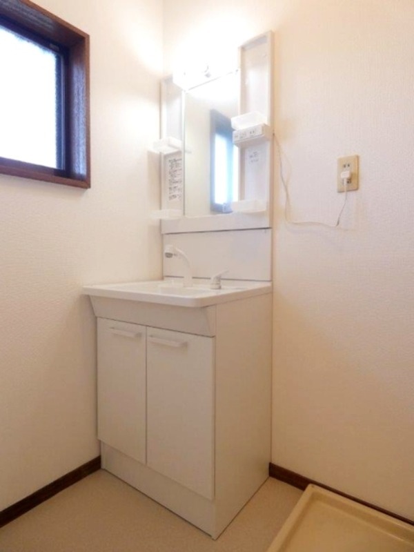 洗面設備　図面と現状に相違がある場合には現状を優先．．．