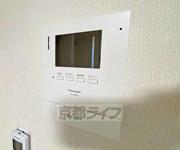 セキュリティ　モニターで来客確認できるので安心です。