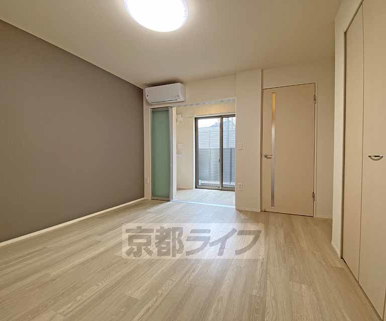 居室・リビング　室内物干し派に嬉しい室内物干しホルダーにインターテラス...