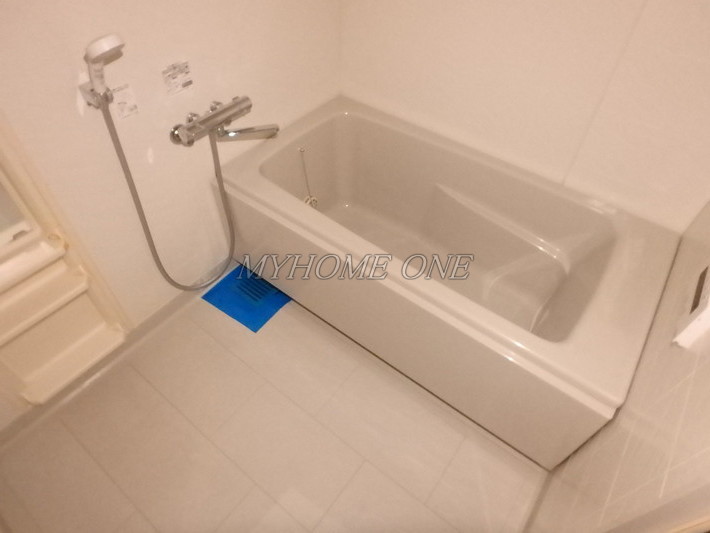 バス・シャワールーム　追焚バス