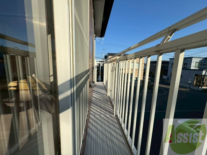 バルコニー　バルコニーが付いていますので一息ついてみてはいかがですか。