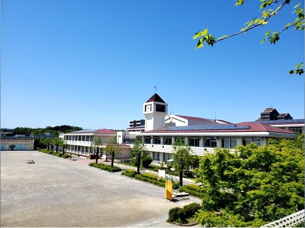 小学校　多摩市立大松台小学校（小学校）まで250m