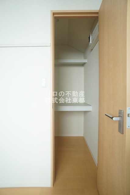 収納　奥行のあるウォークインクローゼットならお荷物多い方でも安心☆