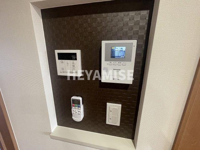 玄関　※室内画像は別号室のもの