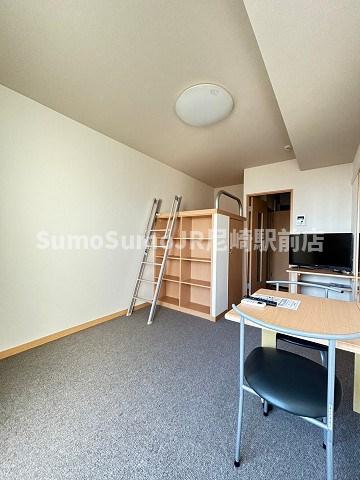 居室・リビング　ゆったりとした居間です