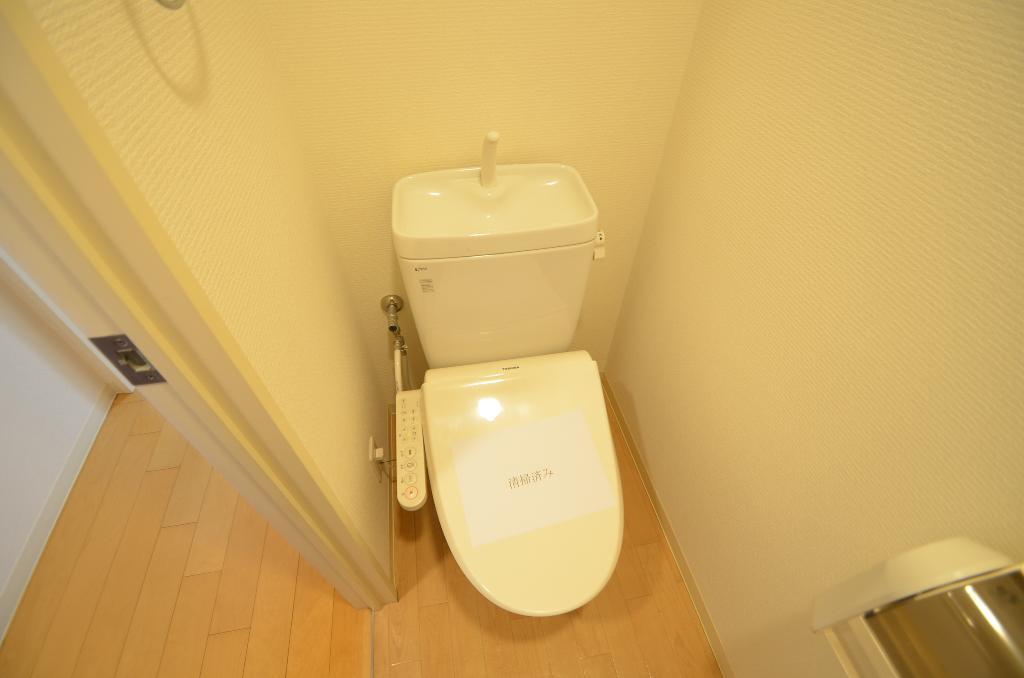 トイレ　シャワー付トイレ