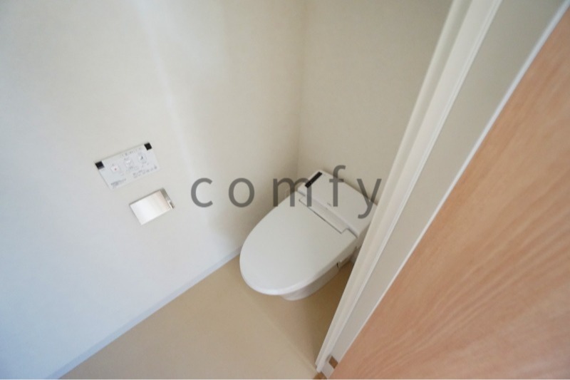 トイレ　ウォシュレット付きトイレ