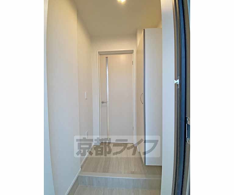 その他部屋・スペース　玄関から見たところです。