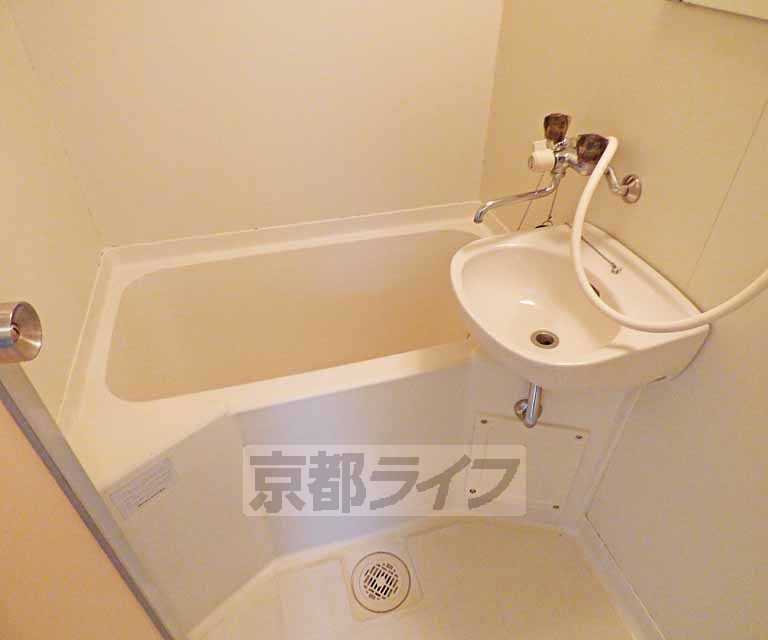 バス・シャワールーム　バスです。