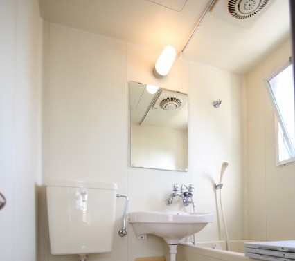 洗面設備　同物件、別号室のものです。