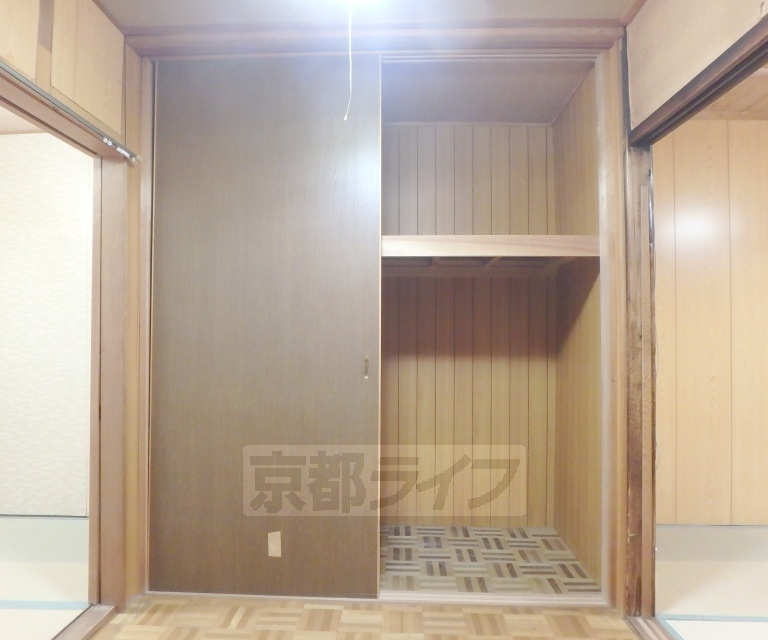 収納　洋室の収納です。