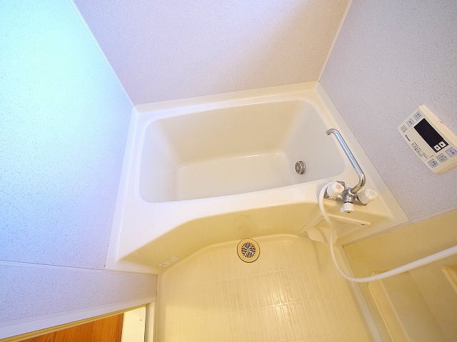 バス・シャワールーム　日々の暮らしに欠かせないお風呂です