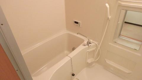 バス・シャワールーム　時間が違っても安心の追炊き付き♪