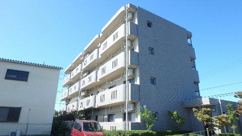 建物外観　外観写真（昼）