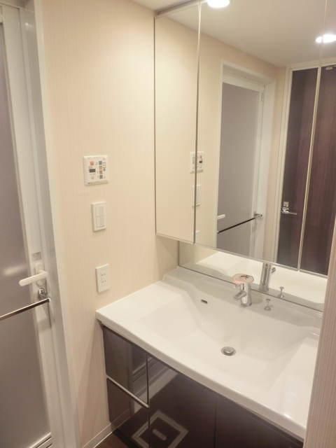 洗面設備　★独立洗面台★