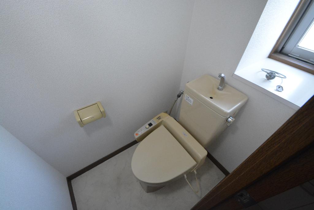 トイレ　シャワー付トイレ