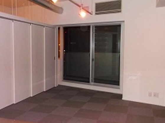 居室・リビング　※別部屋の参考写真です。