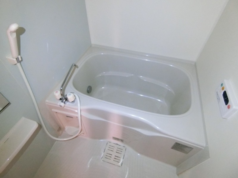 バス・シャワールーム　図面と現状に相違がある場合には現状を優先