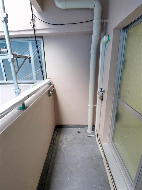 バルコニー　松山市平和通　丸の内ハイツ　ベランダ