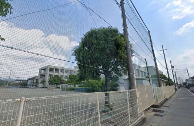 小学校　島田市立島田第三小学校（小学校）まで1000m