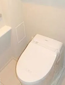 トイレ　トイレもきれいです