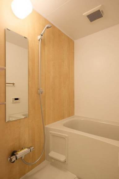 バス・シャワールーム　清潔な浴室！