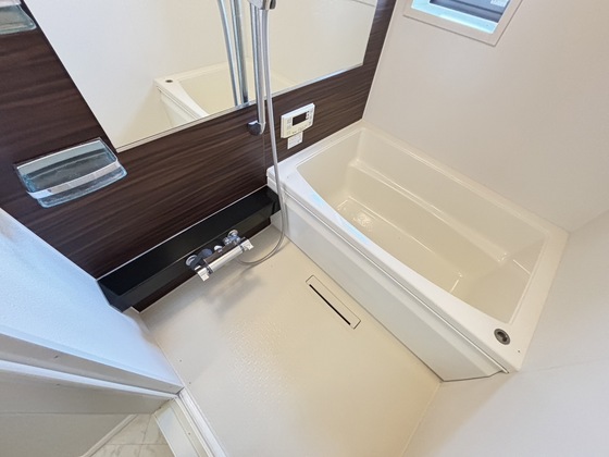 バス・シャワールーム　バス