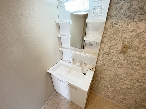 洗面設備　洗髪洗面化粧台