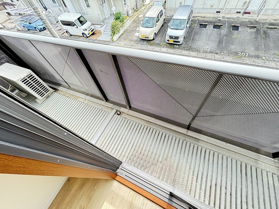 バルコニー　ベランダ