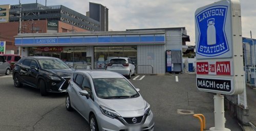 コンビニ　ローソン 河内長野三日市駅前店（コンビニ）まで388m