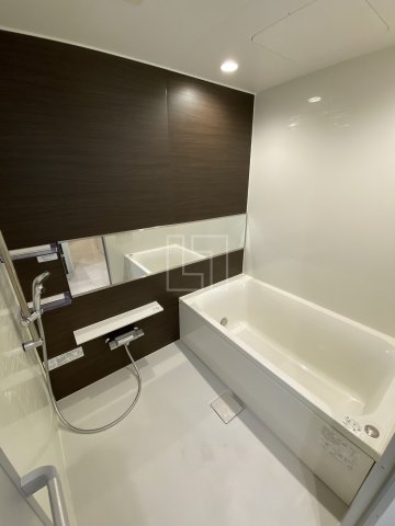 バス・シャワールーム　レジディア堺筋本町プレイス　浴室