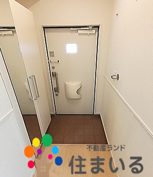 玄関　※同社施工の同型タイプとなります