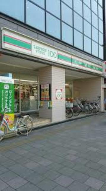コンビニ　ローソンストア100明石本町店（コンビニ）まで378m