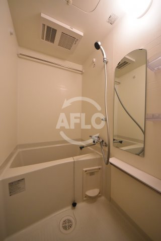 バス・シャワールーム　インザグレイス桜ノ宮　風呂