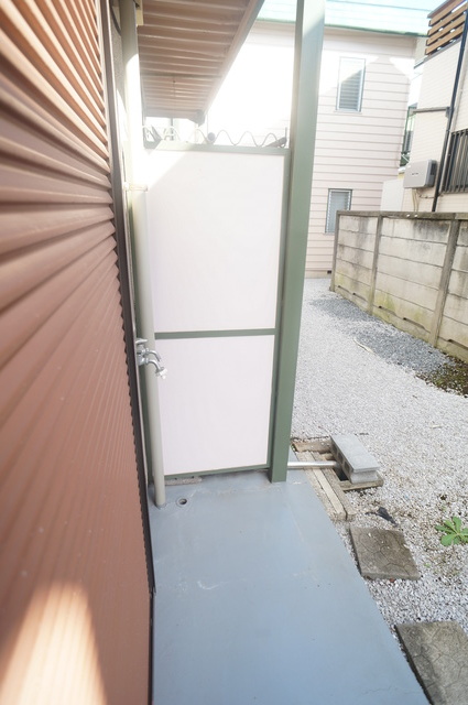 バルコニー　テラス