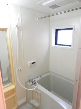 バス・シャワールーム　お風呂です