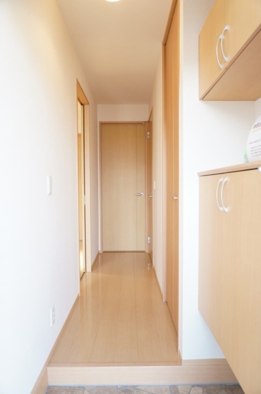 玄関　図面と現状に相違がある場合には現状を優先