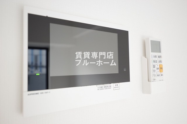 セキュリティ　モニター付きのインターホンです！