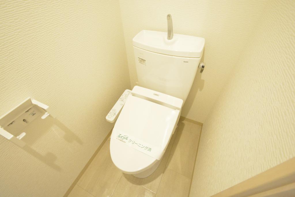 トイレ　シャワー付トイレ