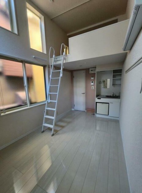 居室・リビング　同仕様