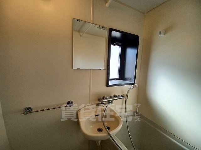 洗面設備　同建物　別部屋