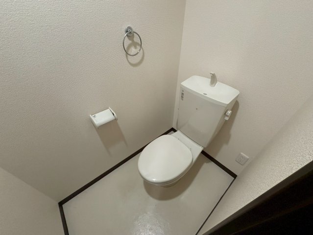 トイレ　アネックスラスター