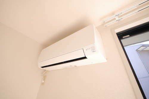その他設備　リビングエアコン