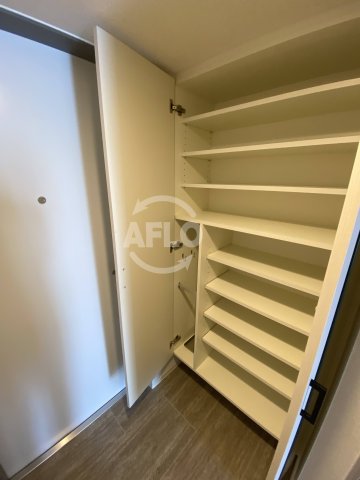 収納　アーバネックス新町II　シューズボックス