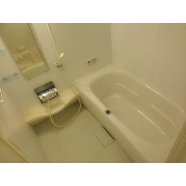 バス・シャワールーム　浴室