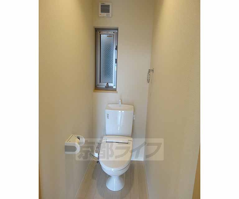 トイレ　清潔感のあるトイレです。