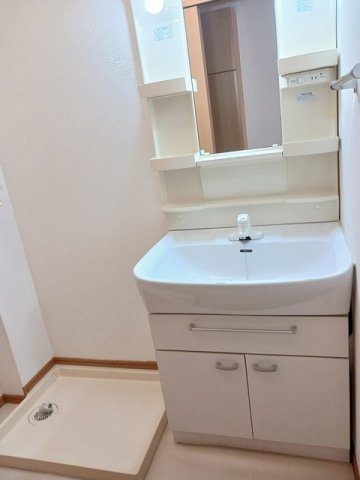 洗面設備　広い洗面スペース