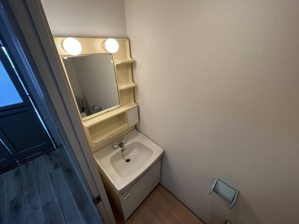 洗面設備　ドレッサー