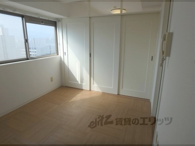 居室・リビング　洋室